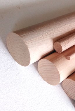 Tyčovina hladká dřevo 10 - Tesařské příslušenství dřevěné kolíky,tyče,lamely,suky,záslepky