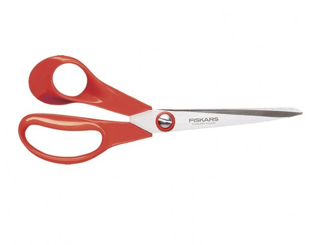 Nůžky Fiskars pro leváky universální Nůžky Fiskars pro leváky universální - Domácnost a úklid potřeby a pomůcky pro domácnost