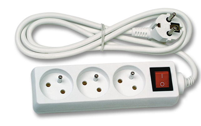 Kabel prodlužovací 1,5m/3zásuvky+vypínač Kabel prodlužovací 1,5m/3zásuvky+vypínač - Domácnost a úklid potřeby a pomůcky pro domácnost