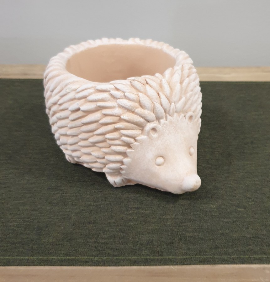 Květináč Ježek 17x9cm, beton Květináč Ježek 17x9cm, beton - Domácnost a úklid bytové dekorace, textilní doplňky