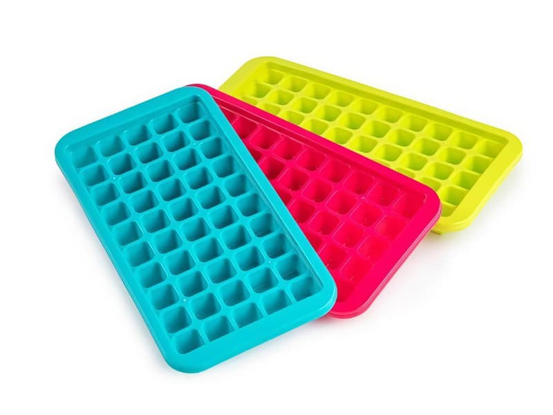 Tvořítko na led 50kostek/13x25,5x2,5cm mix barev PH - Kuchyně kuchyňské náčiní a pomůcky