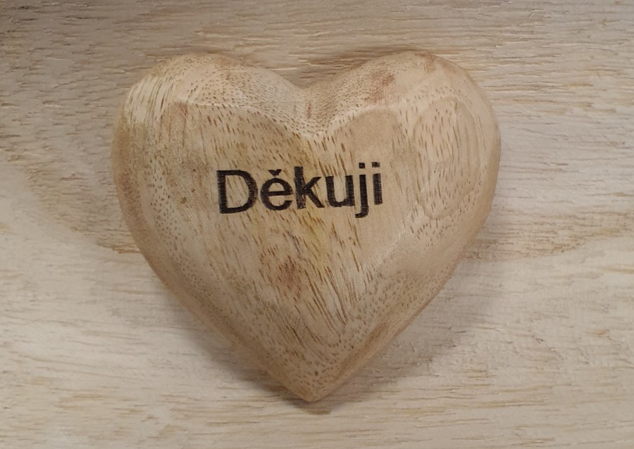 Srdíčko 7cm s nápisem "Děkuji" mangovník Srdíčko 7cm s nápisem "Děkuji" mangovník - Domácnost a úklid bytové dekorace, textilní doplňky